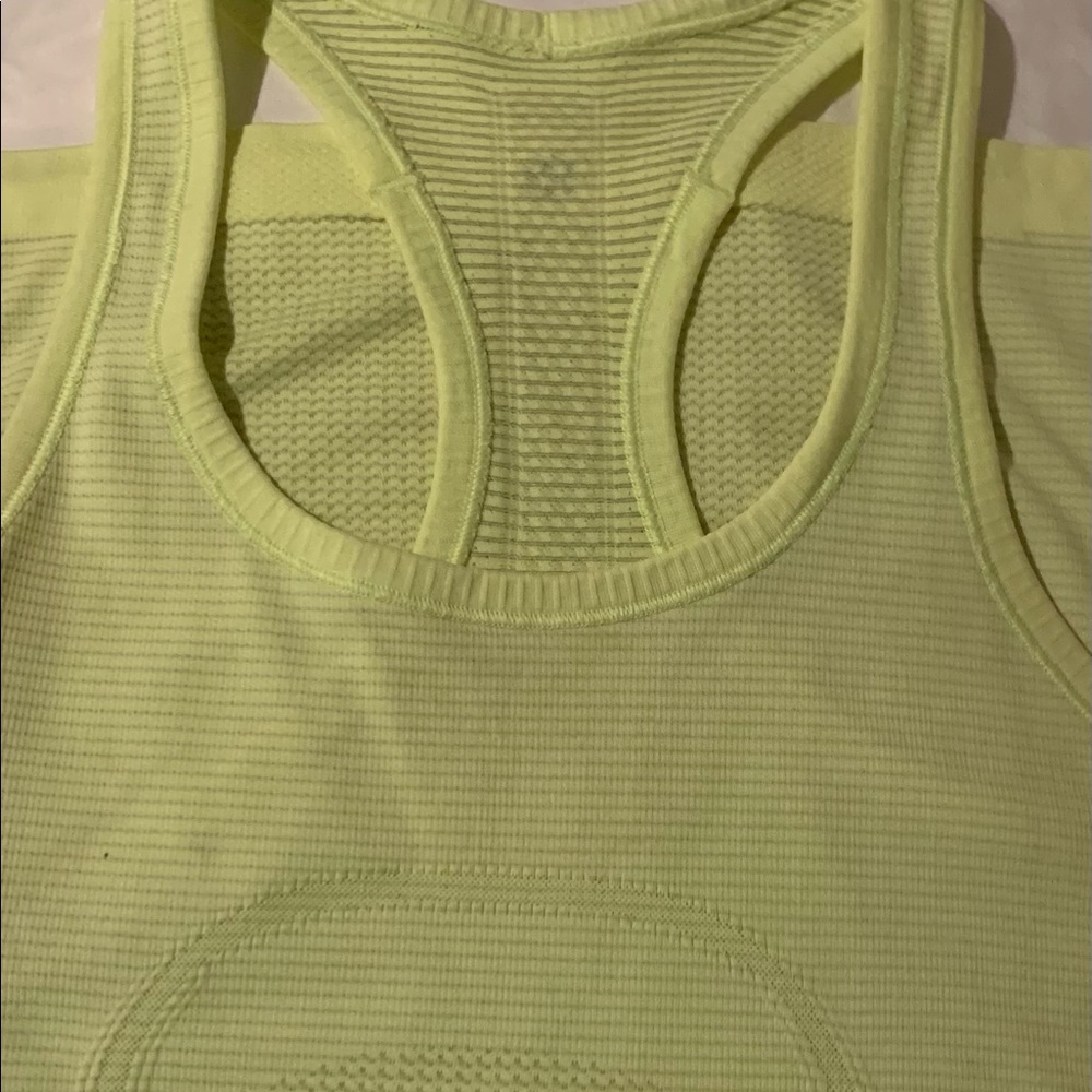 Swiftly Tech Razorback Tank 2.0 Lululemon